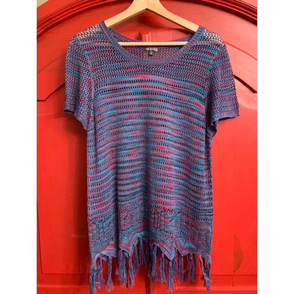 Hannah Sze L Variegated Purple Blue Pink Knitted Light Sweater Fringe Bottom EUC
